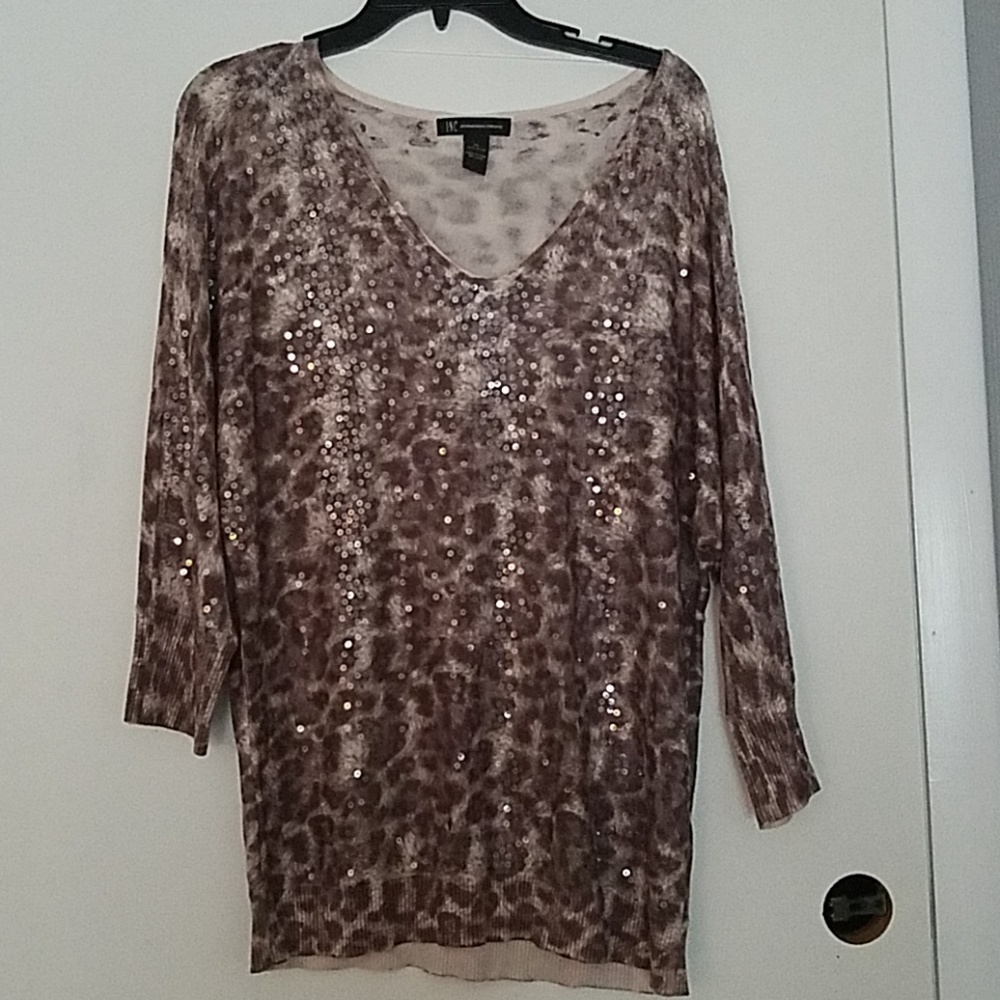 INC sequined vneck printed top